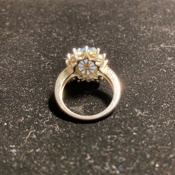 Michelle Albala Blue Chalcedony Sterling Silver Halo Ring - Picture 4 of 6